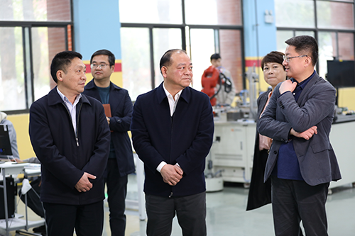 株洲市人社局党组书记、局长潘庆一行到爱体育网_爱体育网（中国）调研湖南省第一届职业技能大赛赛事准备情况