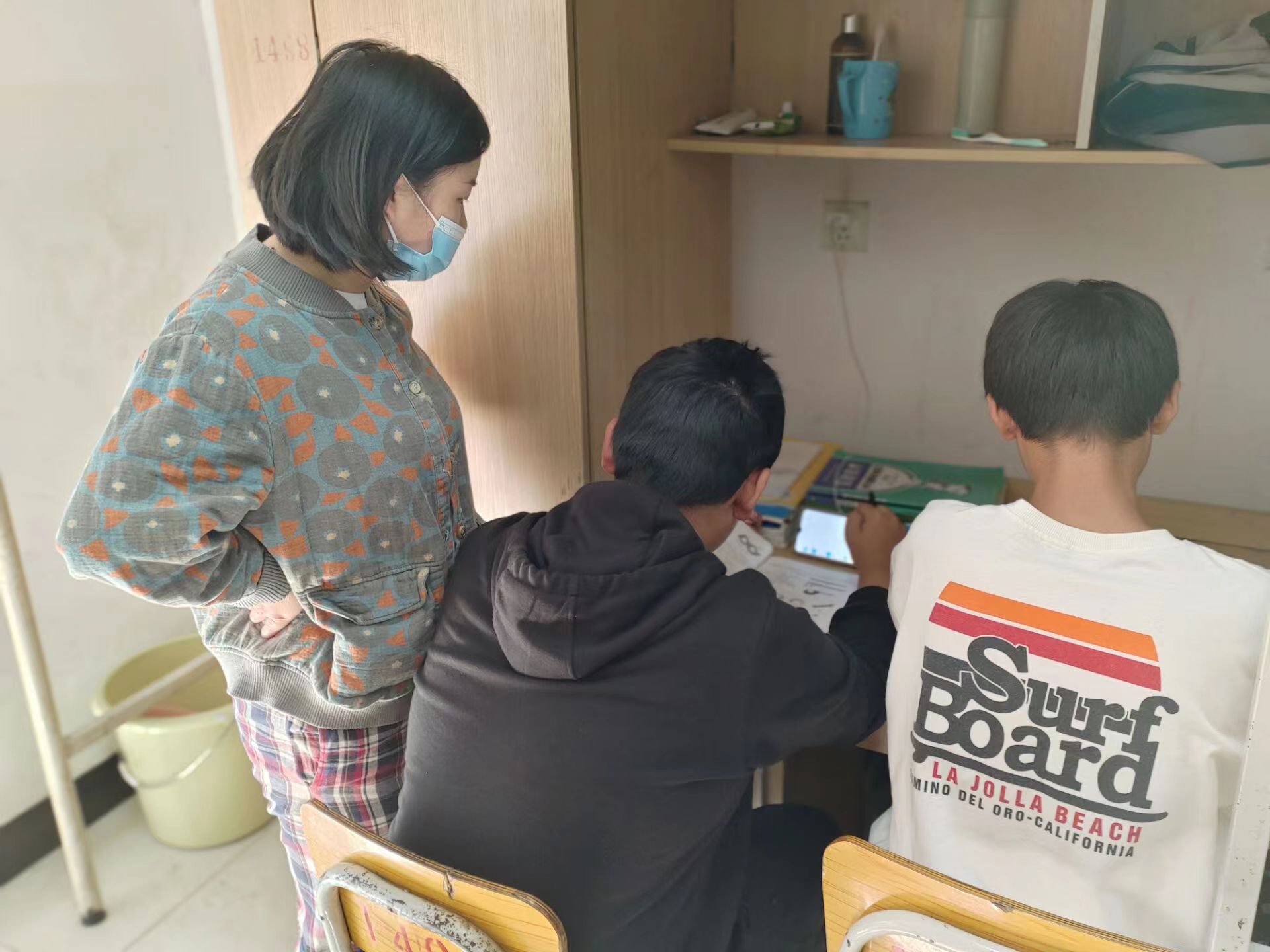疫情之下，爱体育网_爱体育网（中国）教师们的“新角色”