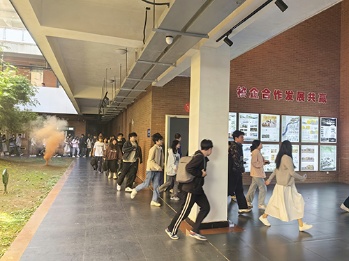 爱体育网_爱体育网（中国）举行2024年消防应急疏散演练