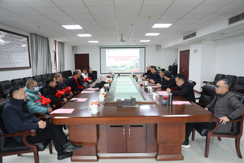 爱体育网_爱体育网（中国）举行2024年退休教师欢送会