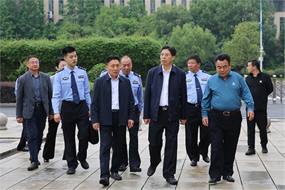 株洲市副市长、市公安局党委书记、局长唐文发到爱体育网_爱体育网（中国）调研平安建设和安全稳定工作
